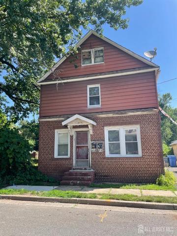 217 Chestnut Pl, Piscataway, NJ 08854