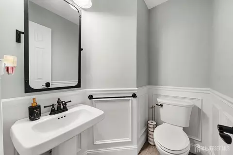 Bath - 1 Eagle Ct, Monroe, NJ 08831 photo 3 of 6