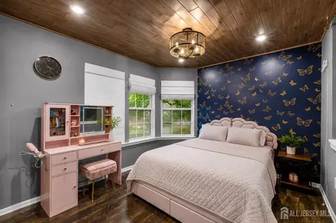 Bedroom - 1 Eagle Ct, Monroe, NJ 08831 photo 7 of 10