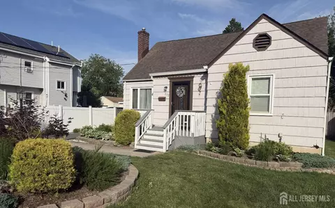 232 N Jackson Ave, North Plainfield, NJ 07060