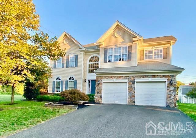 24 Skurka Ct, Sayreville, NJ 08872