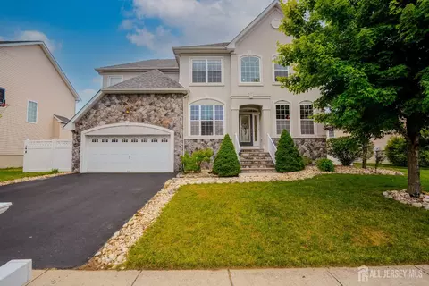 Exterior - 3 Maxwell Rd, Monroe, NJ 08831 photo 1 of 7