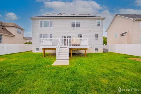 Exterior - 3 Maxwell Rd, Monroe, NJ 08831 photo 5 of 7