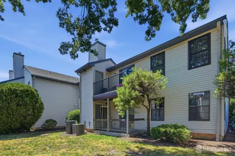 1901 Woodbridge Commons Way, Iselin, NJ 08830