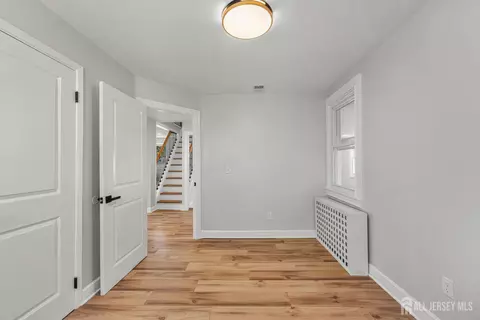 Entry Way - 234 Old Rd, Sewaren, NJ 07077 photo 1 of 8