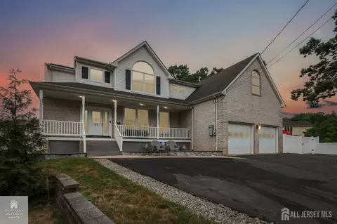 20 Ivy Pl, Monroe, NJ 08831