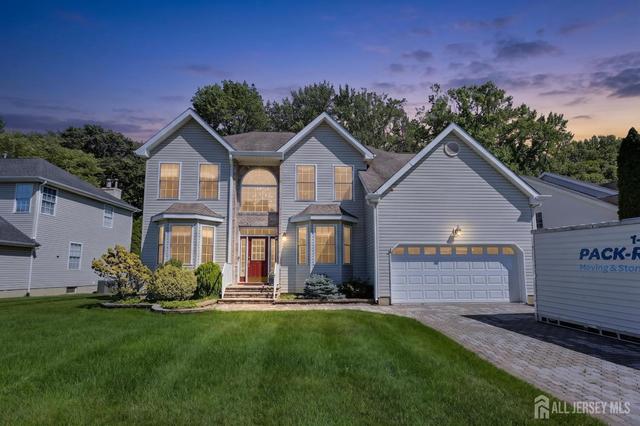 23 Putnam Rd, South Brunswick, NJ 08852