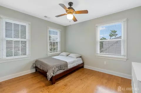 Bedroom - 8 Hooker St, Middlesex, NJ 08846 photo 2 of 2