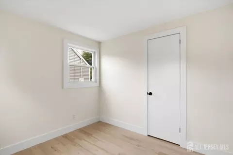 Bedroom - 421 1st St, Middlesex, NJ 08846 photo 2 of 4