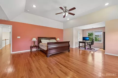 Other - 6 Willow Dr, Edison, NJ 08820 photo 8 of 12
