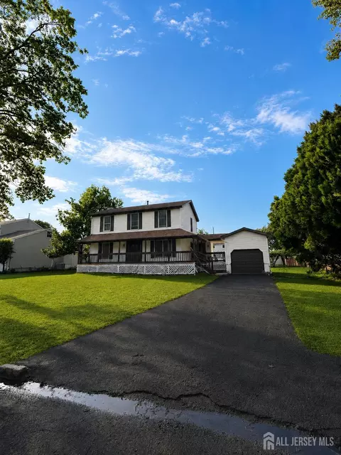 980 Gates Ave, Piscataway, NJ 08854