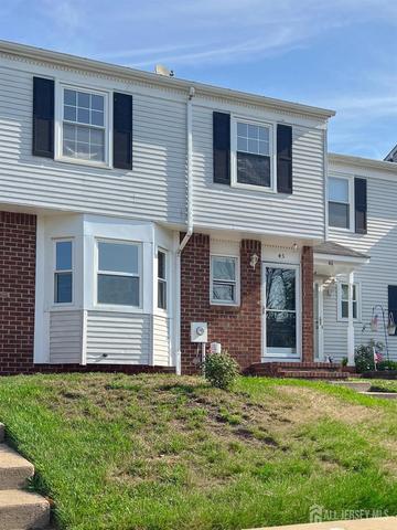 45 Astor Ct, Sayreville, NJ 08872