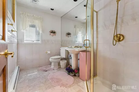Bath - 3 Anthony Ave, Edison, NJ 08820 photo 1 of 4