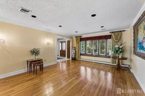 Living - 3 Anthony Ave, Edison, NJ 08820 photo 1 of 6