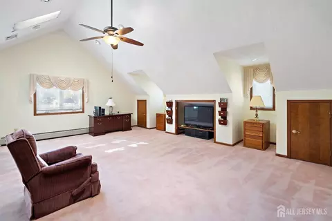 Living - 3 Anthony Ave, Edison, NJ 08820 photo 4 of 4
