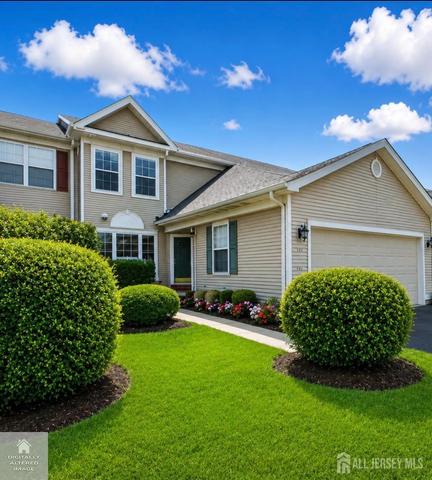 141 Coburn Rd, Pennington, NJ 08534