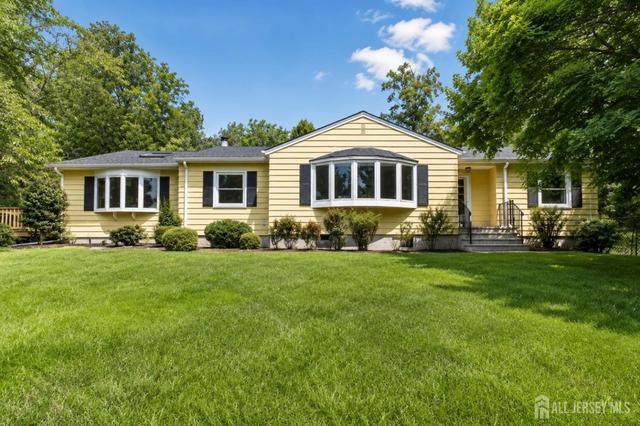 5 Crestview Dr, Bernardsville, NJ 07924