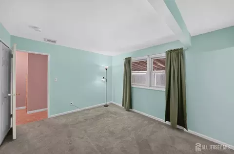 Bedroom - 41 Weldon Rd, Edison, NJ 08817 photo 9 of 10