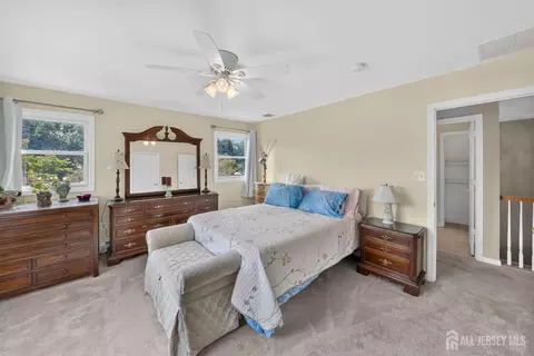 Bedroom - 41 Weldon Rd, Edison, NJ 08817 photo 7 of 10