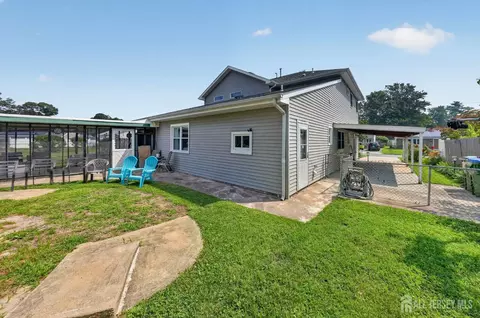 Exterior - 41 Weldon Rd, Edison, NJ 08817 photo 4 of 5