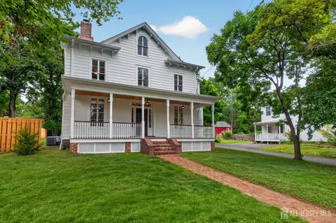 23 Amwell Rd, Millstone, NJ 08844