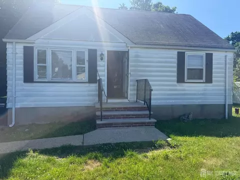 71 French St, Somerset, NJ 08873