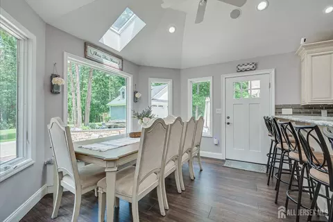 Dining - 10 Bittersweet Dr, Jackson, NJ 08527 photo 3 of 4