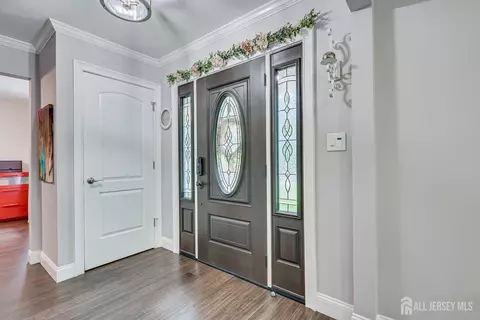 Entry Way - 10 Bittersweet Dr, Jackson, NJ 08527 photo 1 of 7