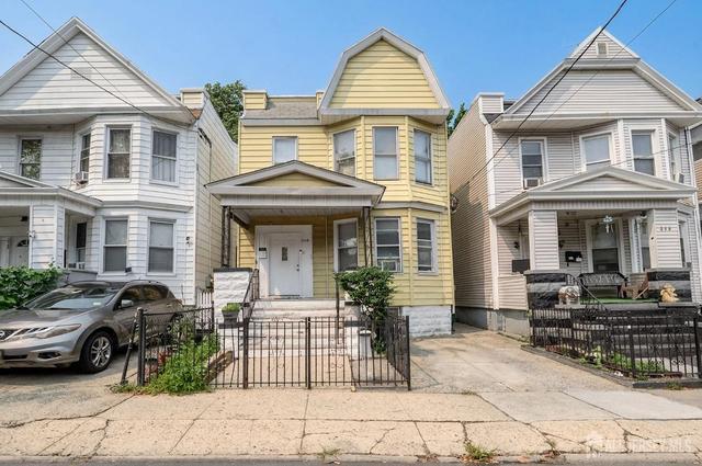 216 Bayview Ave, Jersey City, NJ 07305
