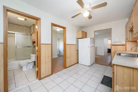 Entry Way - 27 S Robert St S, Sewaren, NJ 07077 photo 8 of 8