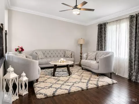 Living - 17 Ridge Rd, Edison, NJ 08817 photo 3 of 3