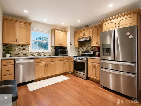 Kitchen - 17 Ridge Rd, Edison, NJ 08817 photo 2 of 3