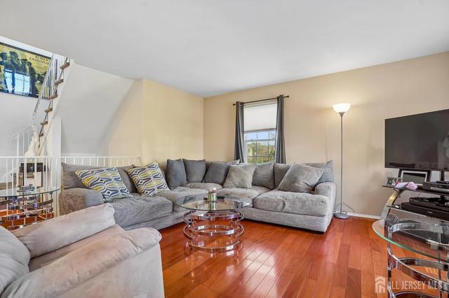 216 Copeley Way, North Brunswick, NJ 08902
