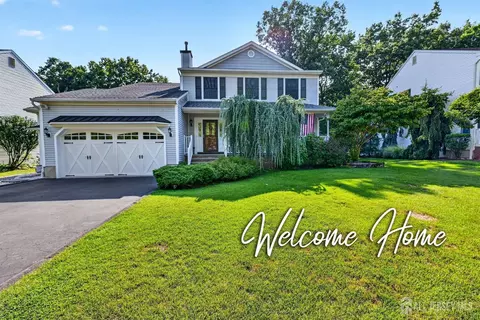 111 Szymanski Dr, Spotswood, NJ 08884