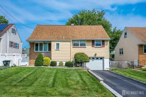 51 Federal St, Metuchen, NJ 08840