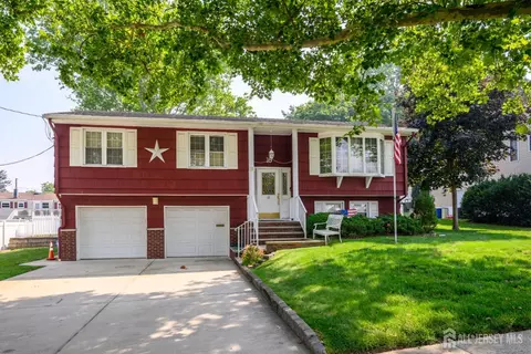 16 Sheinfine Ave, South River, NJ 08882