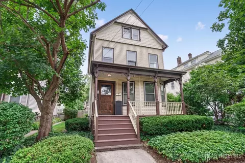 81 Louis St, New Brunswick, NJ 08901