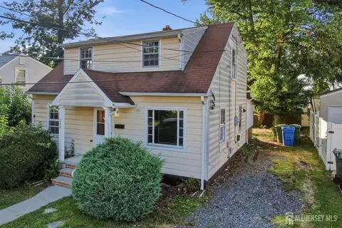 244 Armstrong St, South Amboy, NJ 08879