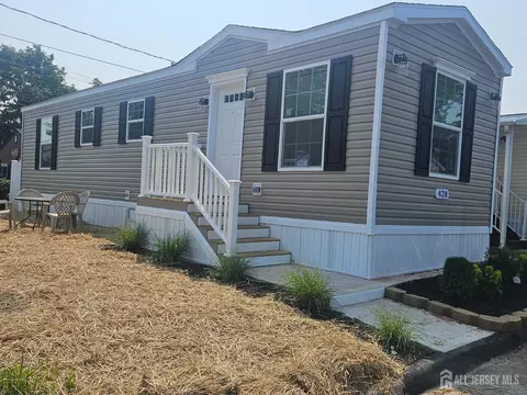 428 Kenbury Rd, Branchburg, NJ 08876