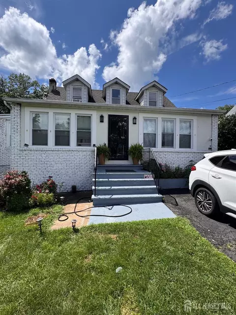 94 Leghorn Ave, Bridgewater, NJ 08807
