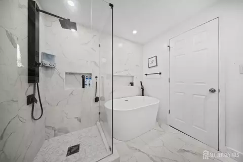 Bath - 1448 E 7th St E #50, Plainfield, NJ 07062 photo 3 of 3