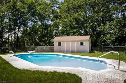Exterior - 20 E Ridge Rd E #20, Montgomery, NJ 08558 photo 5 of 8