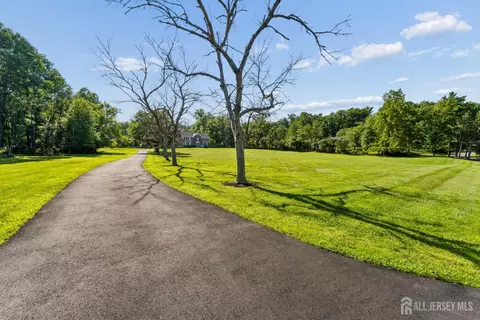 Entry Way - 20 E Ridge Rd E #20, Montgomery, NJ 08558 photo 5 of 5