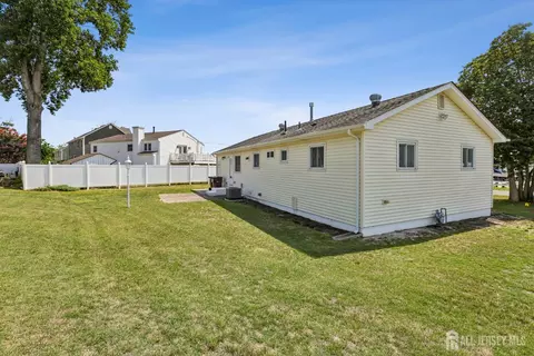 Exterior - 30 Corrigan Ave, Pine Beach, NJ 08741 photo 2 of 2