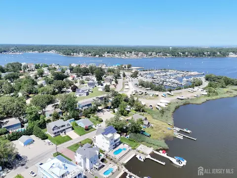 View/Area - 30 Corrigan Ave, Pine Beach, NJ 08741 photo 3 of 8
