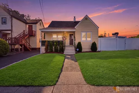 3181 Woodbridge Ave, Edison, NJ 08837