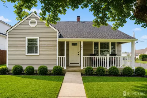 327 Woodland Ave, South Amboy, NJ 08879