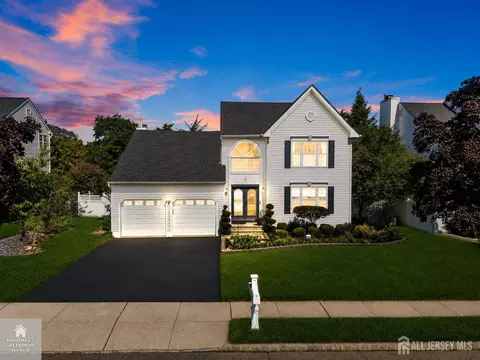4 Congress Ln, South River, NJ 08882