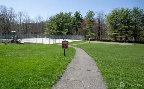 View/Area - 7 Cactus Ct, Edison, NJ 08820 photo 1 of 2