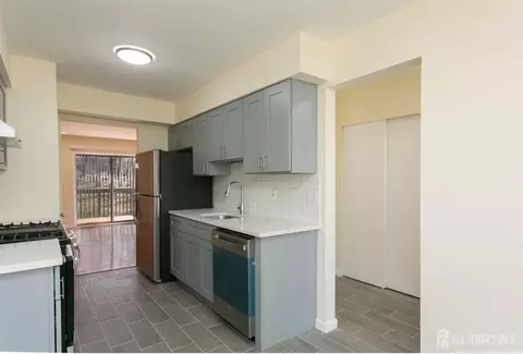 Other - 7 Cactus Ct, Edison, NJ 08820 photo 1 of 15